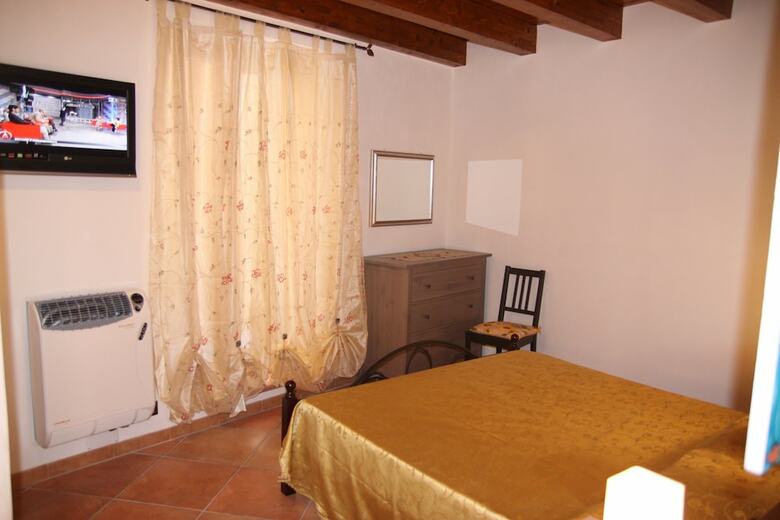 Apartamento La Finestra Sotto La Rocca