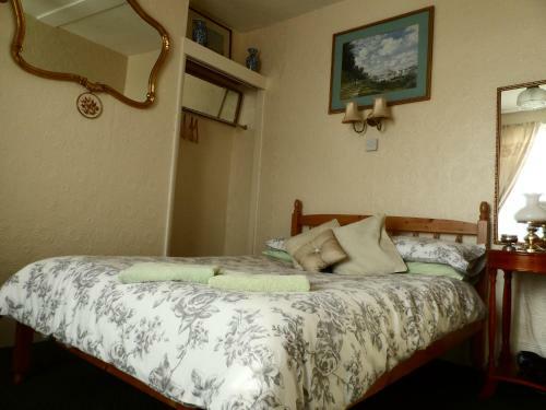 Hostal St Martins Guest House