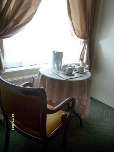 Hostal St Martins Guest House