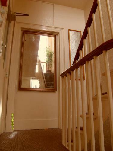 Hostal St Martins Guest House