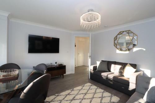Dunfermline - Luxury Two Bedroom Apartment - Tp