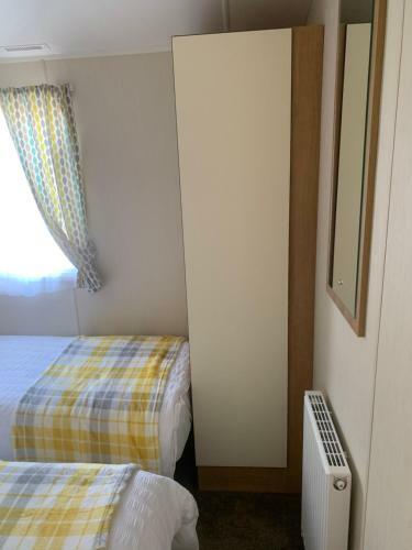 Gold Plus 6 Berth Spectacular Caravan In New Beach