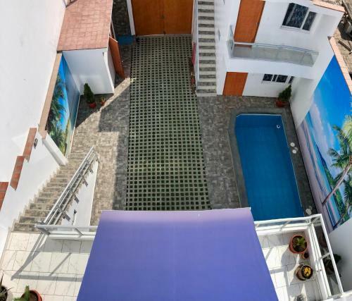 Hostal Bravo Surf Camp Punta Rocas