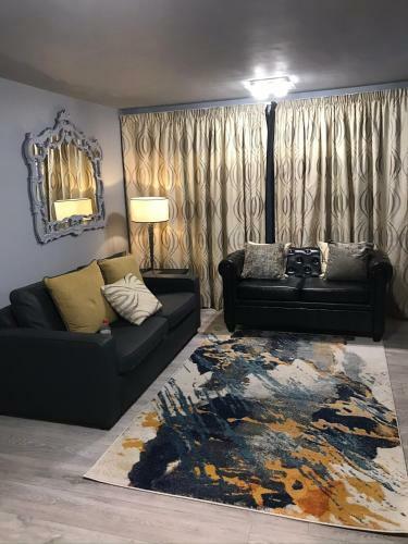 East Kilbride, Glasgow, Modern 1 Bed Apartment, Canongate, Clamenti