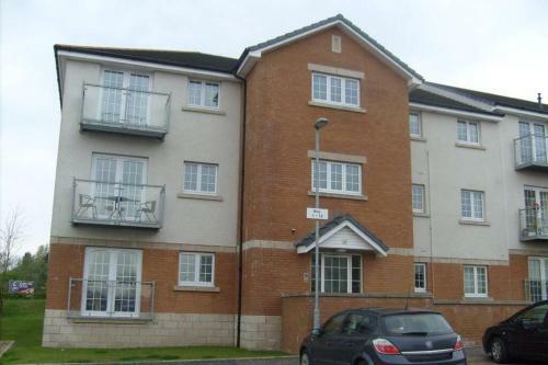 Stewartfield Gardens Apartment
