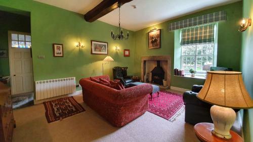 Braithwaite Hall Apartment
