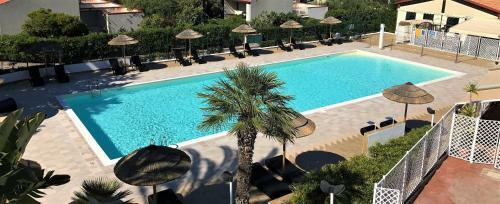 Hotel Calanica Resort