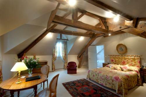 Hotel Ch�teau De Locgu�nol�
