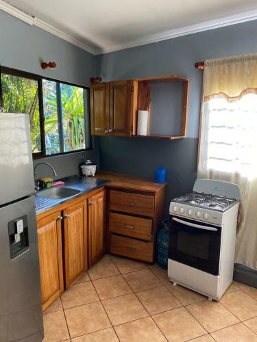 Apartamento Habitaci�n Privada Completamente Equipada Con Peque�a Terraza