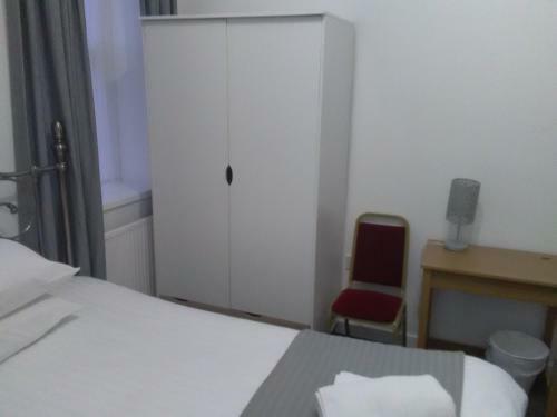 Clifton Hotel Apartments