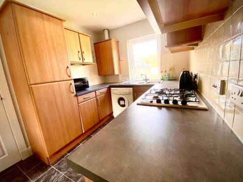 Treetops Apartment - Lesmurdie House