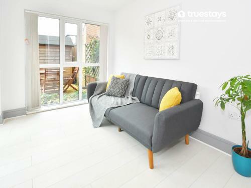 Kiln Side By Truestays - 3 Bedroom House