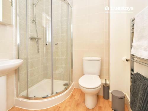 Kiln Side By Truestays - 3 Bedroom House
