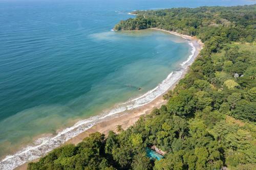 Awa Beach Boutique Hotel