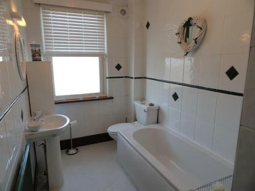 Isbourne Place By Cliftonvalley Apartments