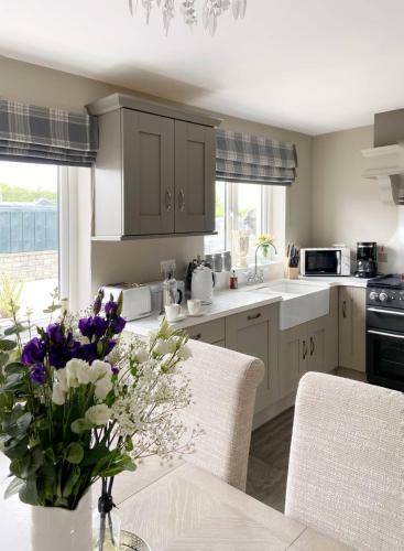 Swallow Lane, Enniskillen, Co Fermanagh, 5* Chic