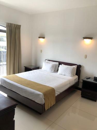Grand San Jose Apartments