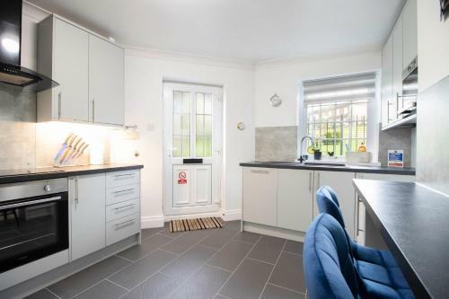 Apartamento Old Lodge 2 Min Walk To The Uni With Private Parking