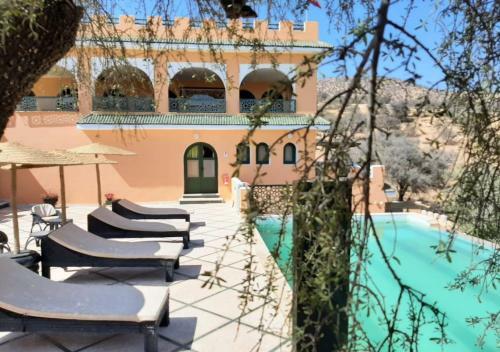 Hostal G�te Forest Kasbah