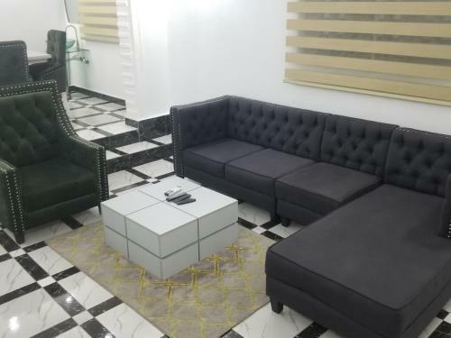Jeozi Service Apartment