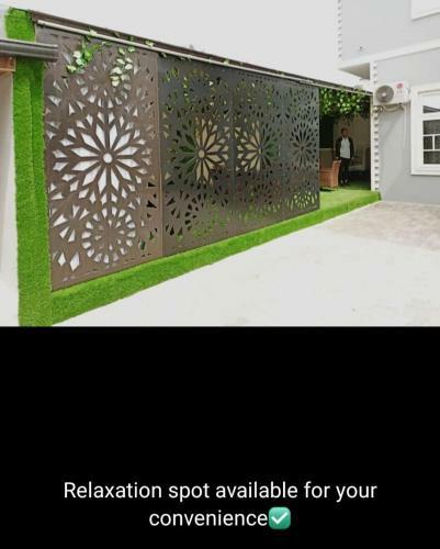 Hostal Jeozi Service Guest House