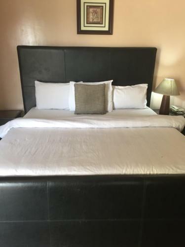 Christine Apartment Hotel Ltd