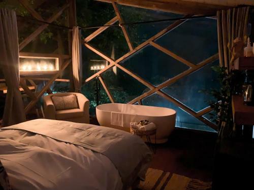 Bed & Breakfast Quaint Luxury Villas