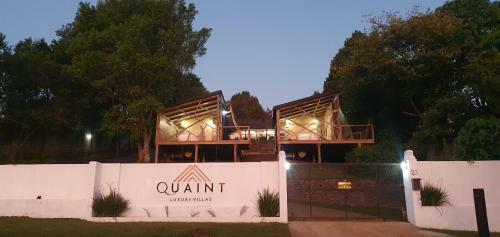 Bed & Breakfast Quaint Luxury Villas