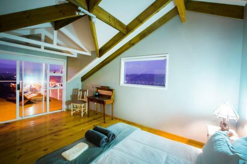 Hostal Four Seasons Guesthouse