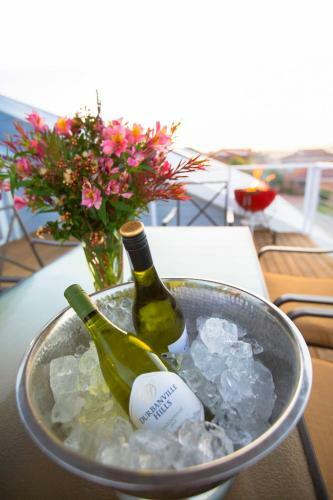 Hostal Four Seasons Guesthouse