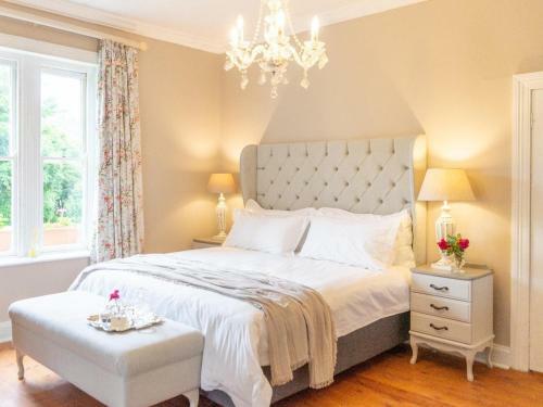 Hostal Westbank Manor