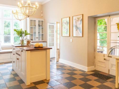 Hostal Westbank Manor