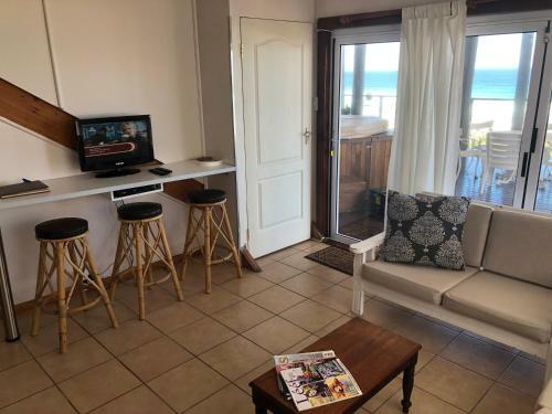 Southerncross Beach House With A Million Dollar View