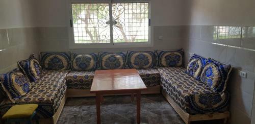 Apartamento Relaxing Home With Garden And Swimmingpool