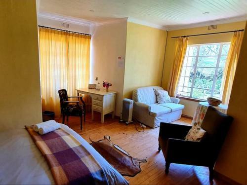 Hostal L'orange Guesthouse