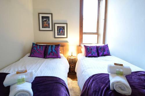 Altido Old Town Two Bedroom Apartment With Castle Views