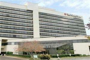 Hotel Holiday Inn Select East
