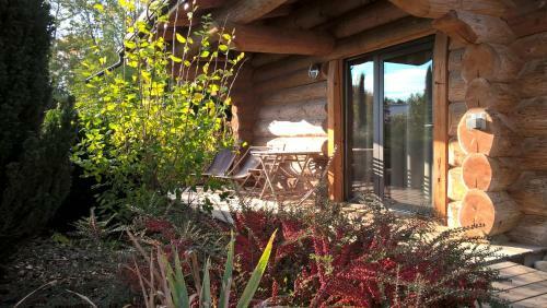 Hotel Les Chalets De Maramour
