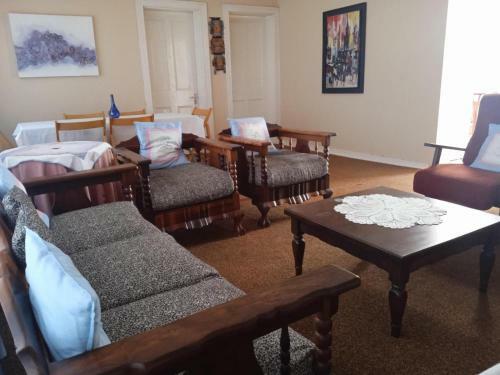 Hostal Golden Elephant Guest House