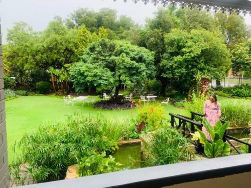 Hostal Golden Elephant Guest House