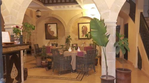 Hostal Hotel Riad Ben Atar