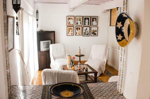 Hostal Riad Lunetoile