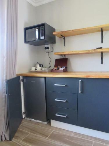 Hostal Sani Pass Manor Guest House