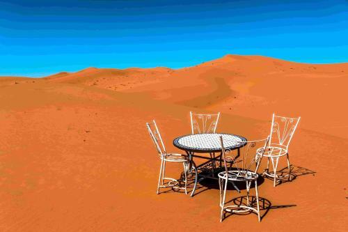 Merzouga Best Luxury Camps
