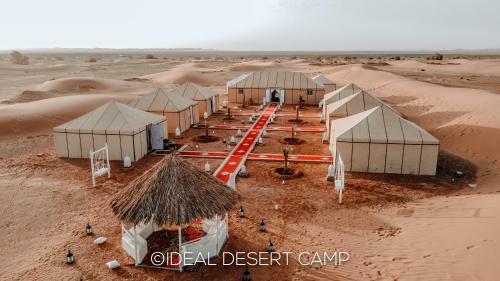 Ideal Desert Camp