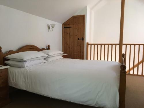 Cloister Park Cottages