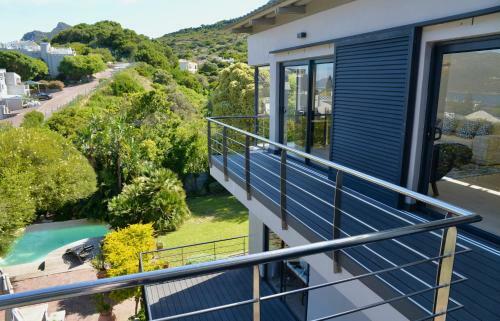 Villa Rhulani - Luxurious Modern Villa In Hout Bay