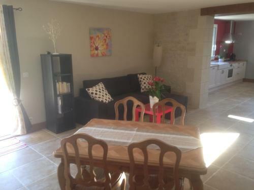 Holiday Home La Grange De La Chaise