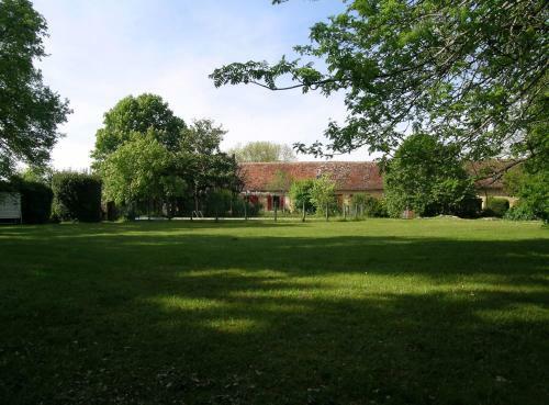 Apartamento Gites Du Domaine De Bellevue Cottage