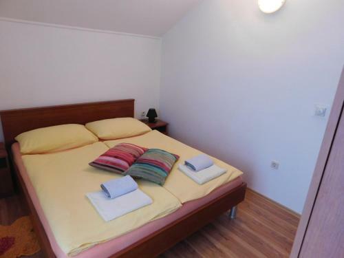 Hostal Guesthouse Sara